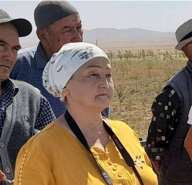 “Калемим менен тагдырлаш болуп келем…”